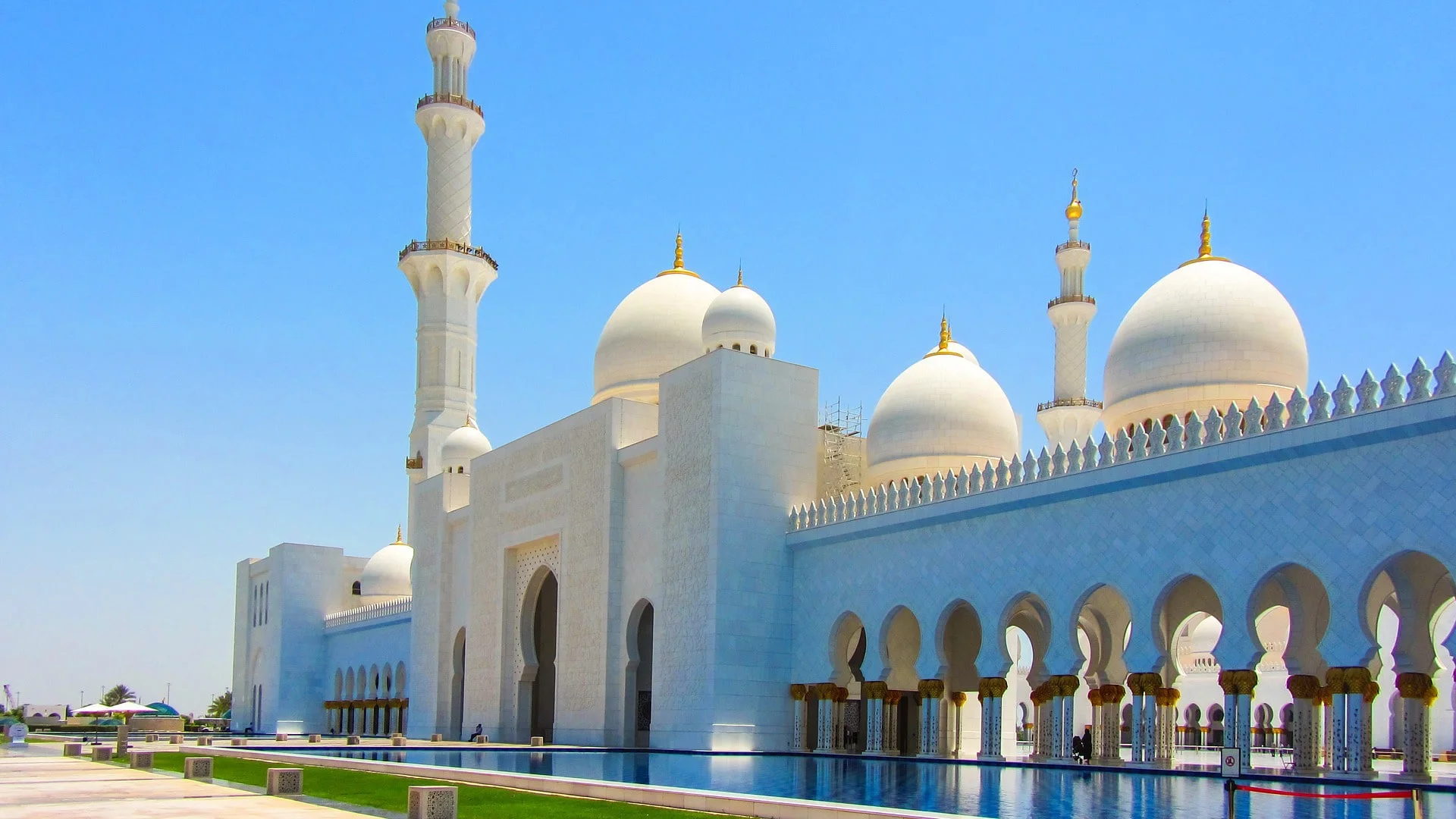 Abu Dhabi City Attractions Tour Arabian Adventures